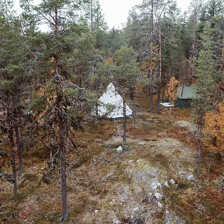 Ainutlaatuinen Metsaemajoitus * 埃农泰基厄